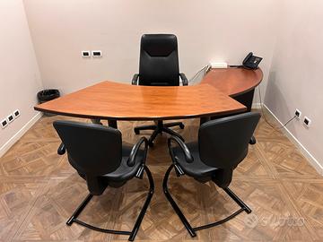 Scrivania ufficio completa