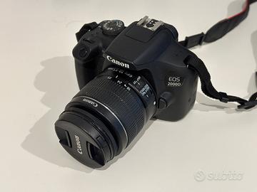 Canon EOS 2000D kit 18-55 + Custodia CANON