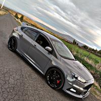 Ford Focus ST 185cv UNICA 