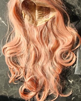 parrucca rosa antico