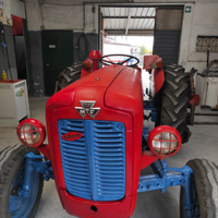 Trattore Massey Ferguson