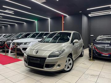 Renault Scénic X-Mod 1.5 dCi 110CV Luxe