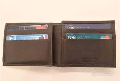 Portafoglio in pelle da uomo