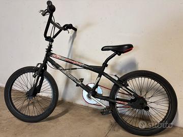 Bici Bmx Lombardo Nuova Poco usata (con manubri)