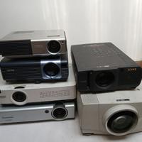 5 videoproiettori in blocco ( vedi lista)