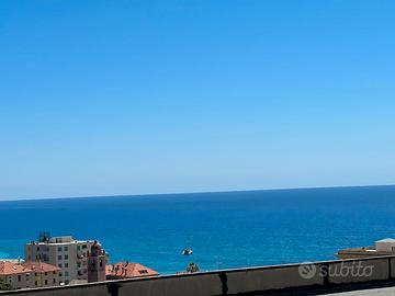 Trilocale vista mare