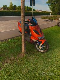 aprilia sr 50
