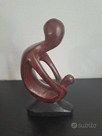 statuetta in legno