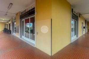 NEGOZIO A BORGOSATOLLO