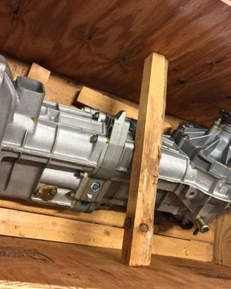 Cambio Alfa 75 3.0 V6 nuovo con autobloccante