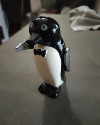 accendino vintage a forma di pinguino 