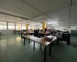 Luminoso e logistica perfetta: il vostro Magazzino