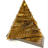 Arnaldo pomodoro ferragamo