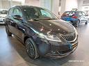 lancia-ypsilon-1-0-firefly-gold-plus-retrocamera
