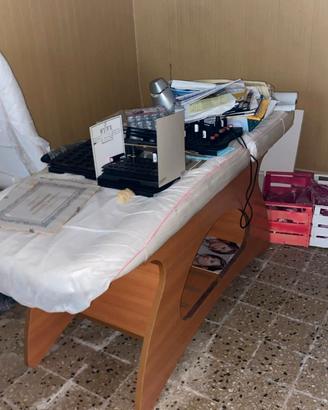 Lettino da estetista usato poco,  leggi e chiedi