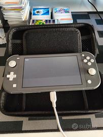 Nintendo switch lite grigia + accessori
