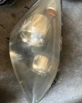 Faro Anteriore Destro Opel Zafira B (2005-2011) - 