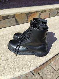 Anfibi Dr. martens