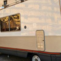 Camper laika su ducato 2500 TD con idroguida