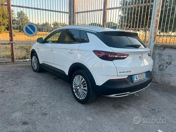 OPEL GRANDLAND 1.5