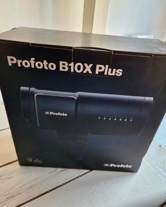 Profoto B10x PLUS