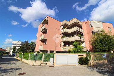 4 LOCALI A SAN GIOVANNI TEATINO