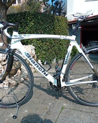 bici da corsa BIANCHI in carbonio
