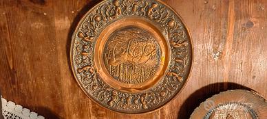 lotto piatti in rame per taverne