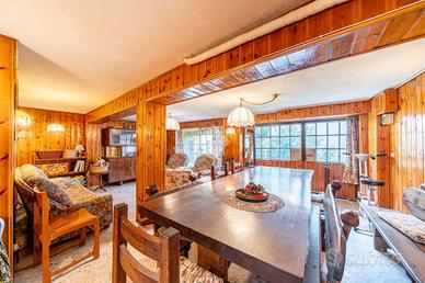 CASA SEMINDIPENDENTE A VERONA