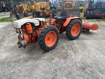 Trattorino Pasquali con fresa