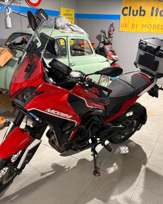 MOTO MORINI XCAPE 649