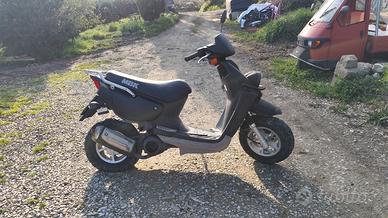 MBK BOOSTER 100 - 2012