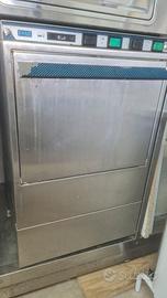 Lavastoviglie da bar usata