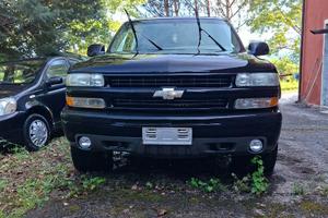 SUBURBAN CHEVROLET Z71