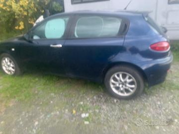 Alfa Romeo 147 1.9 140 cv