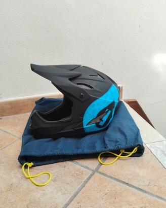 casco da Downhill taglia s