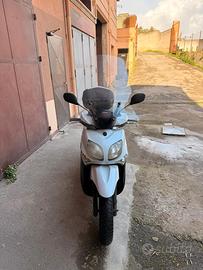 YAMAHA XENTER 150C