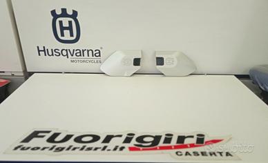 PARATALLONE HUSQVARNA SVARTPILEN E VITPILEN 701