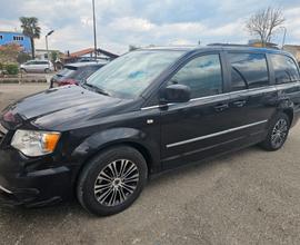 Lancia Voyager 2.8 Turbodiesel Platinum 177 CV