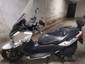 Yamaha xmax del 2017 400 abs