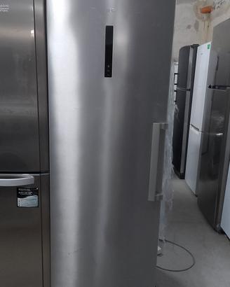 congelatore verticale AEG 