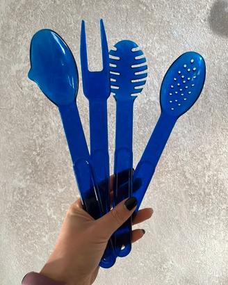 Mestoli e utensili cucina blu (Made in Italy)