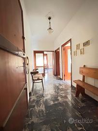 Appartamento 120 mq Amendola