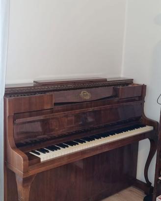 Pianoforte Schimmel 108
