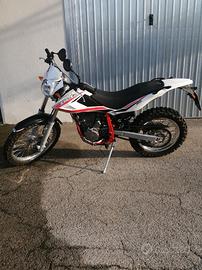 MOTO BETA ALP 400