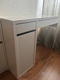 Scrivania ikea MICKE bianca