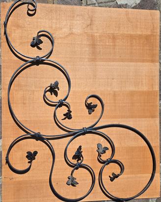 Fregio decorativo in ferro battuto - 110x75cm