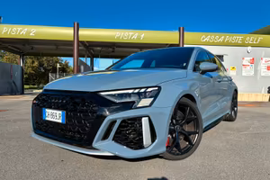 AUDI RS3