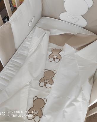 Lettino,materasso e biancheria bambino