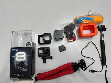 Gopro hero 8 black + accessori